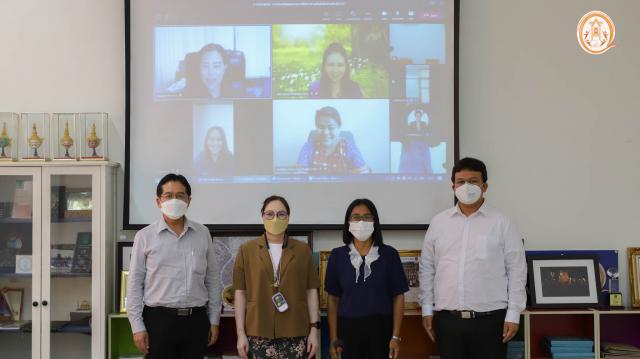 1. การตรวจประเมินคุณภาพการศึกษาภายใน ระดับหลักสูตร ปริญญาตรี ผ่านสื่ออิเล็กทรอนิกส์ ประจำปีการศึกษา 2564 โปรแกรมวิชาบรรณารักษศาสตร์และสารสนเทศศึกษา วันที่ 10 มิถุนายน 2565